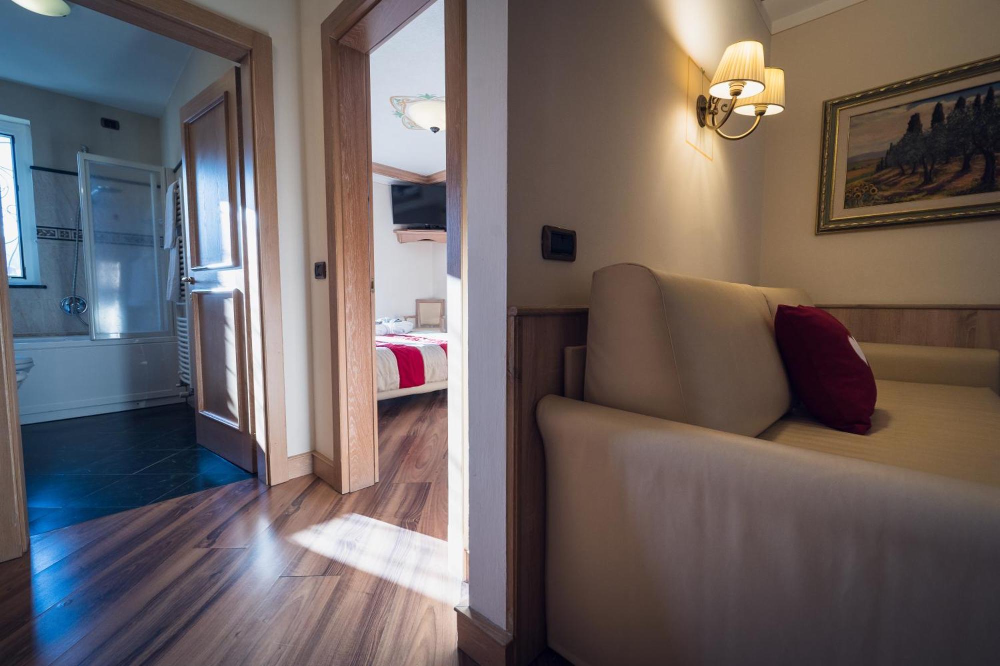 Hotel Alle Alpi موينا المظهر الخارجي الصورة