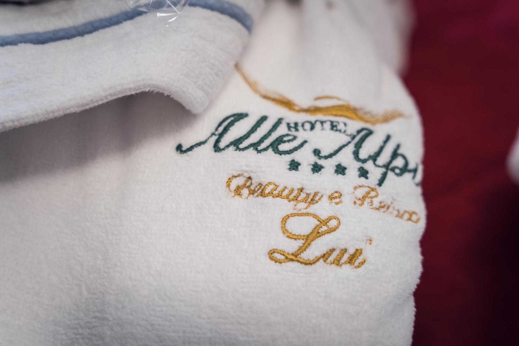 Hotel Alle Alpi موينا المظهر الخارجي الصورة