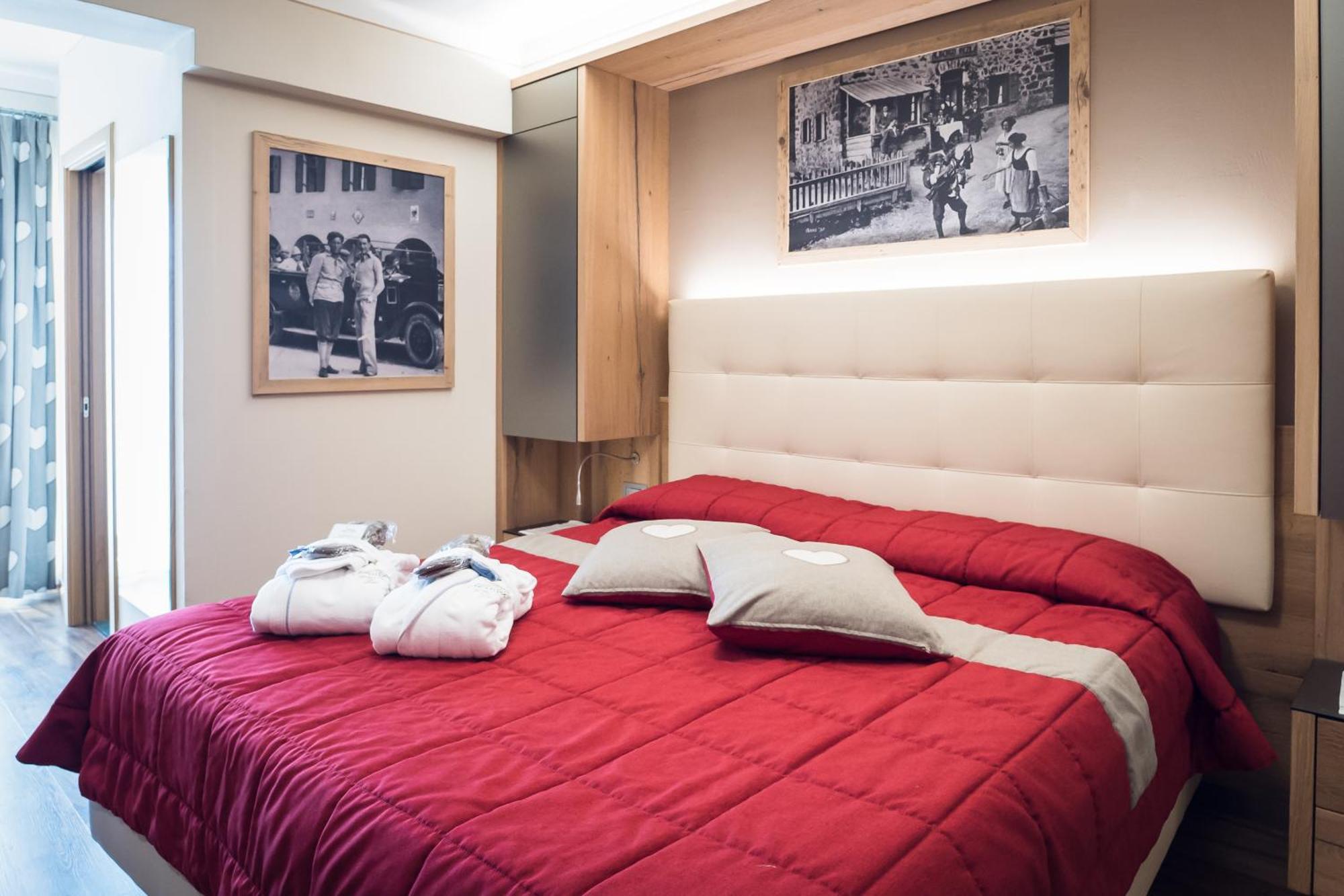 Hotel Alle Alpi موينا المظهر الخارجي الصورة
