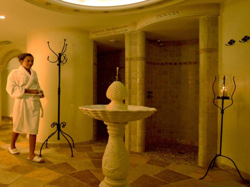 Hotel Alle Alpi موينا المظهر الخارجي الصورة